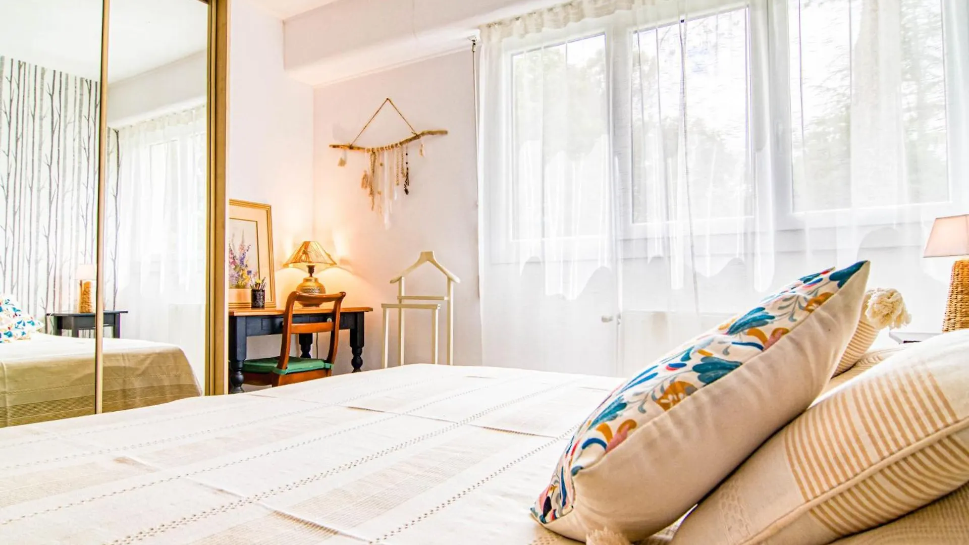 Apartment Chez Lucie By Interhome Aix-en-Provence